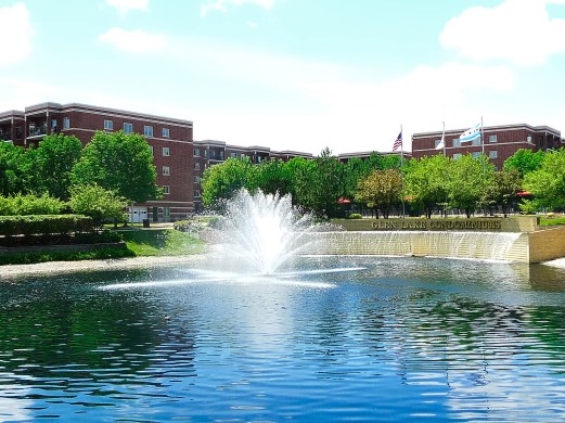 Chicago Glen Lake Condominiums1